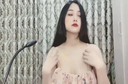 Chồng dâm đụ bầm bướm suốt ngày trong video sex hay của Uruguay
